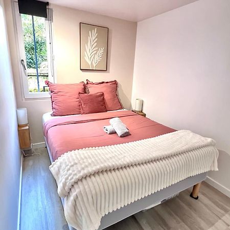 Le Badebec, Appt Dans Maison Typique Avec Jardin Prive Chinon Exteriér fotografie