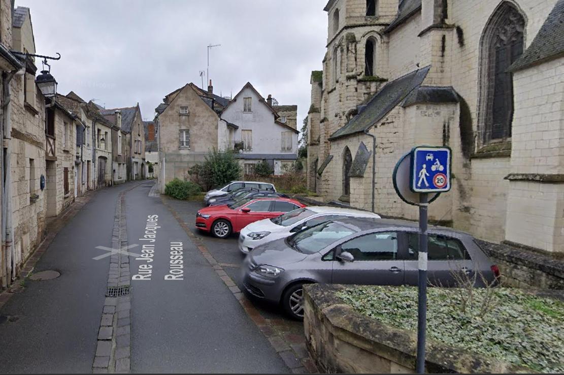 Le Badebec, Appt Dans Maison Typique Avec Jardin Prive Chinon Exteriér fotografie